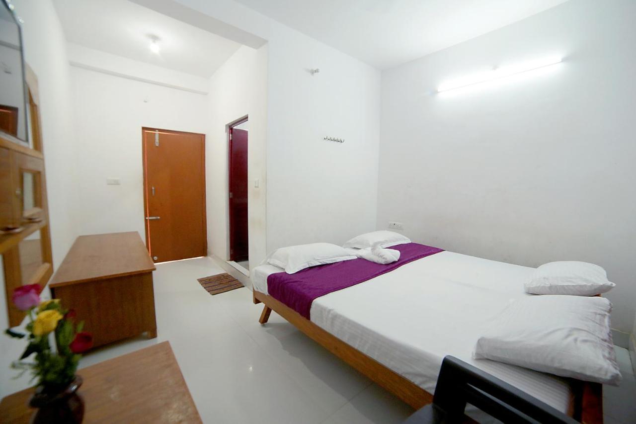 Nandika Residency Hotel Махабалипурам Екстериор снимка