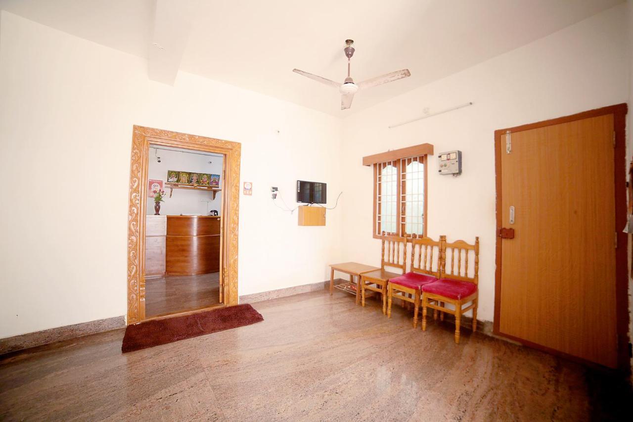 Nandika Residency Hotel Махабалипурам Екстериор снимка